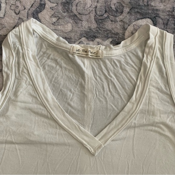 We the Free Moon Dance White V-Neck Tank Size XS - Picture 2 of 7